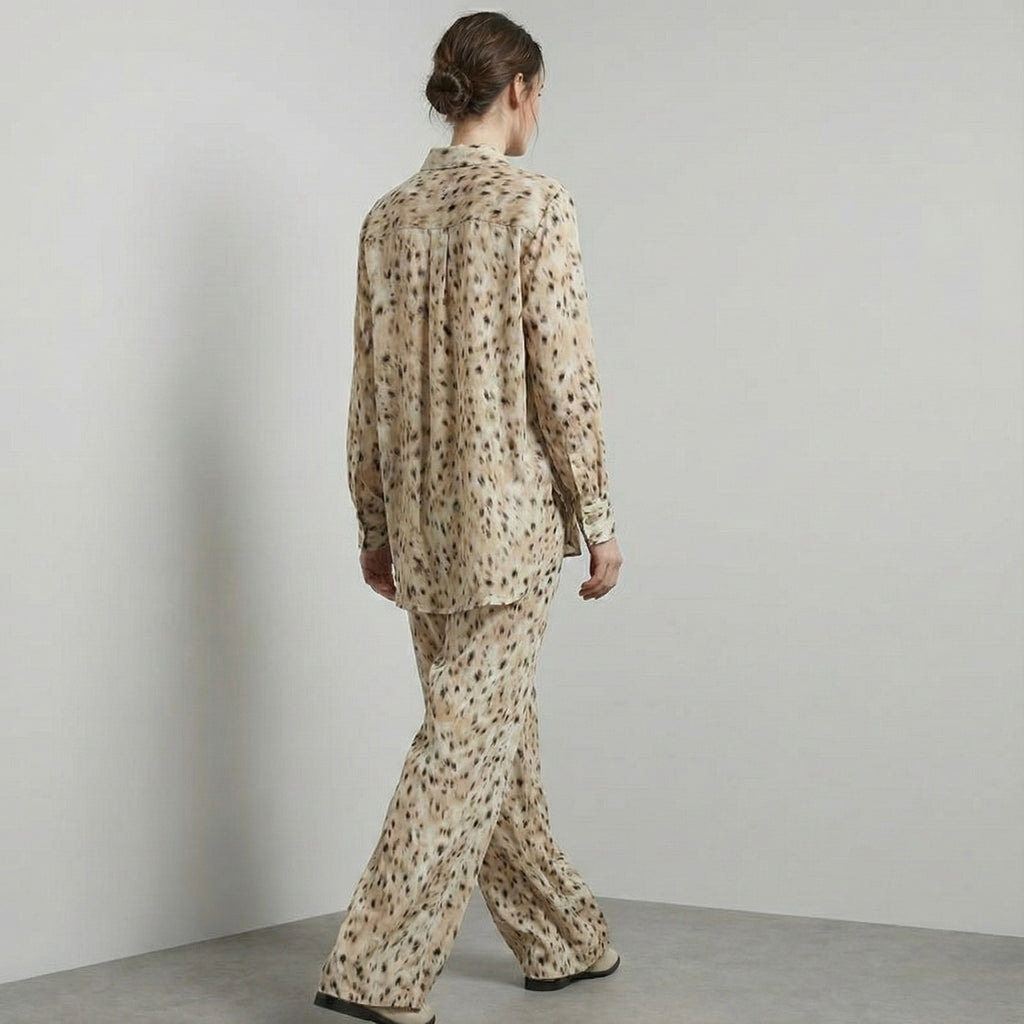 ENSEMBLE CHEMISE IMPRIMÉE FLUIDE ET PANTALON LARGE