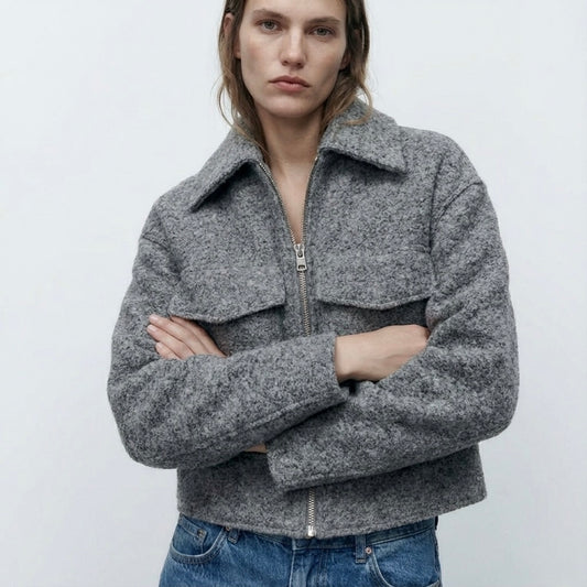 VESTE COURTE EN MAILLE