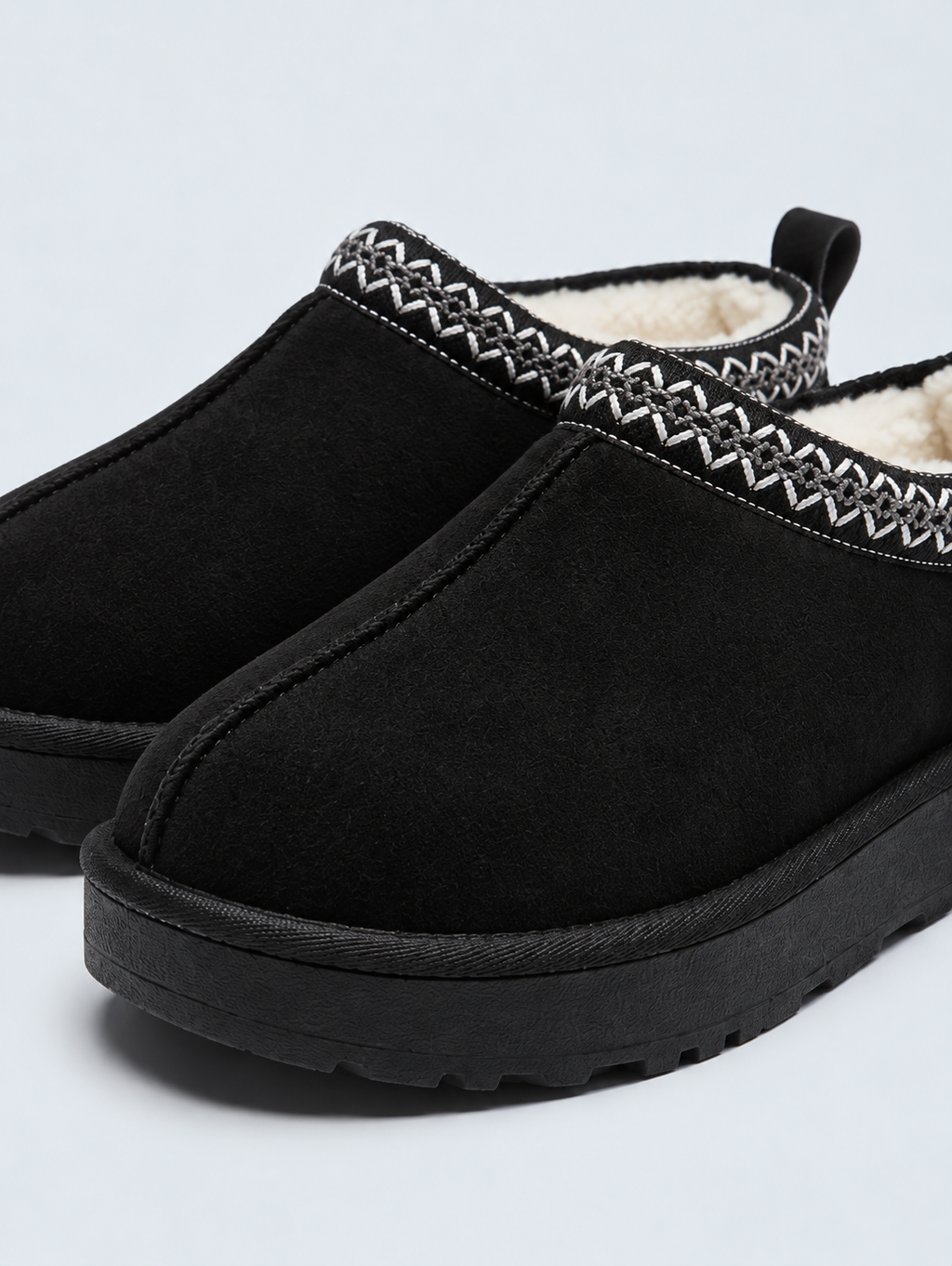 MULES EN SUÉDINE EFFET MOUTON
