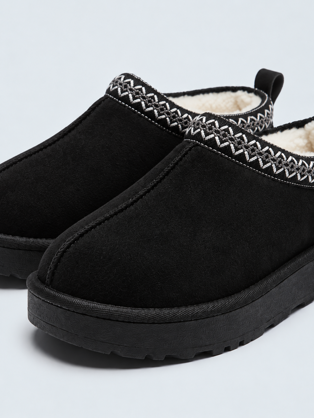 MULES EN SUÉDINE EFFET MOUTON