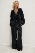 BLOUSE VOLANTÉE COL V MANCHES BOUFFANTES