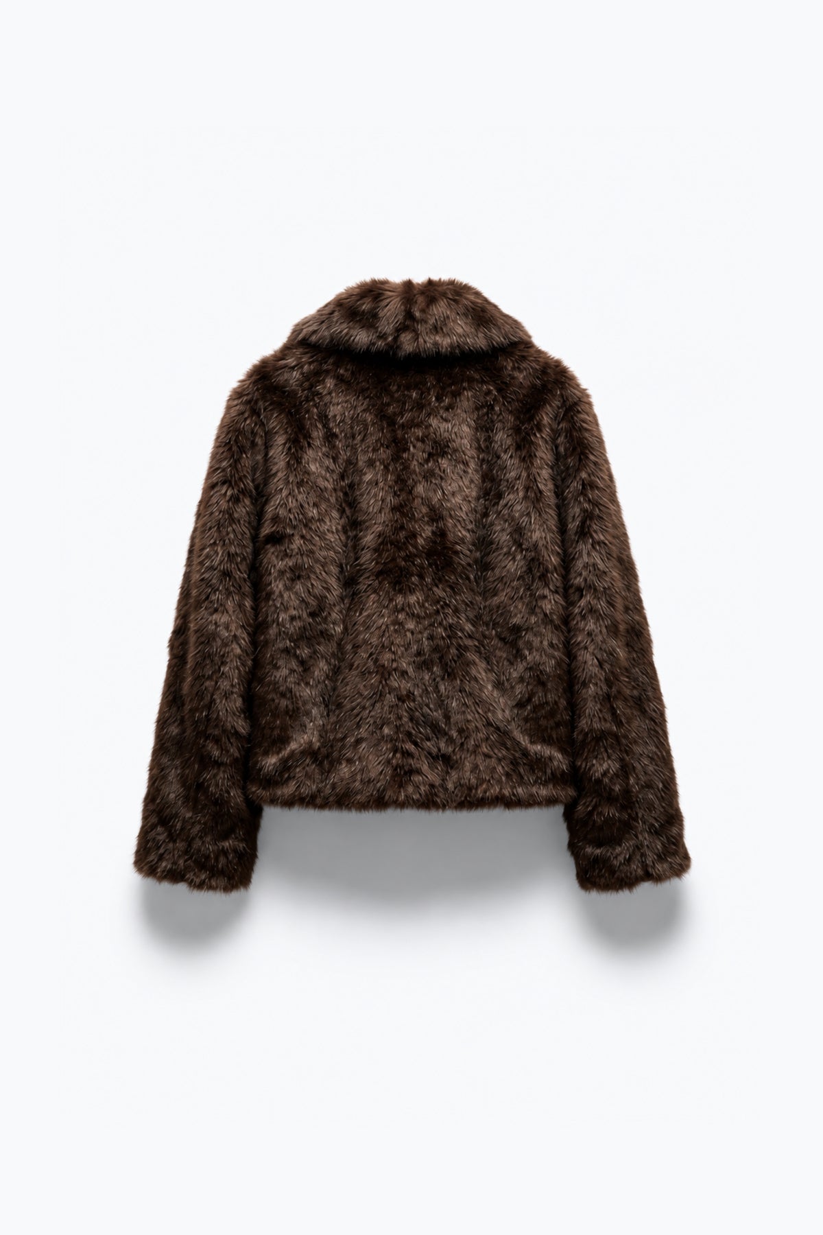 VESTE COURTE EFFET FOURRURE