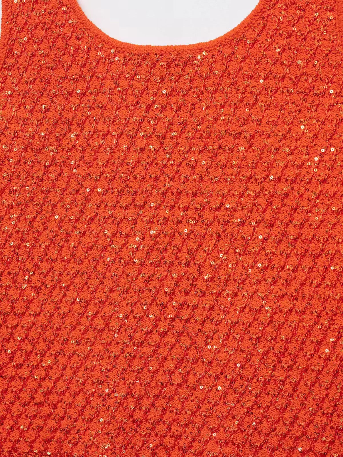 TOP EN MAILLE À SEQUINS