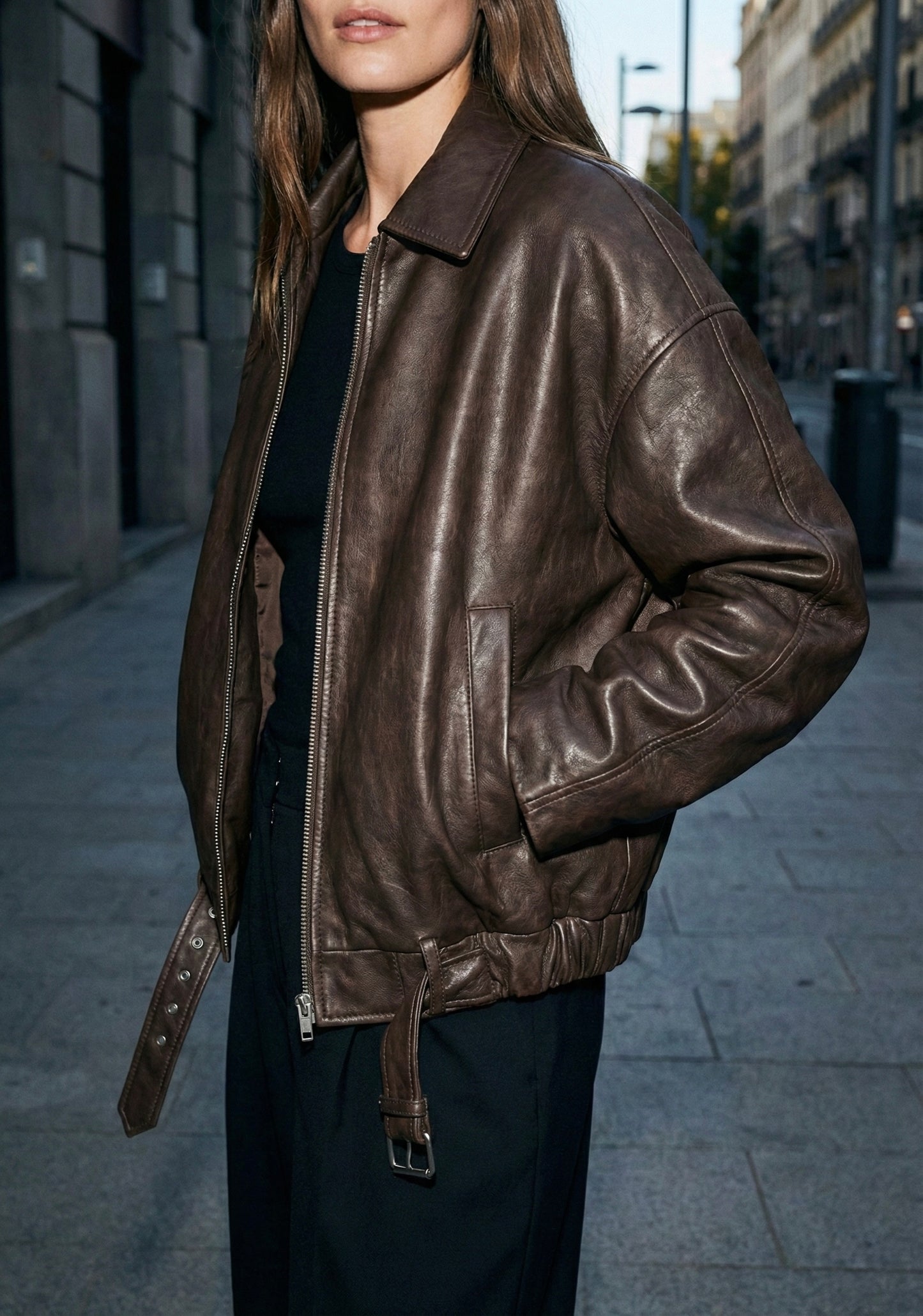 BLOUSON ZIPPÉ À CEINTURE BASSE