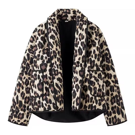 VESTE COURTE MOTIF LÉOPARD STRUCTURÉE