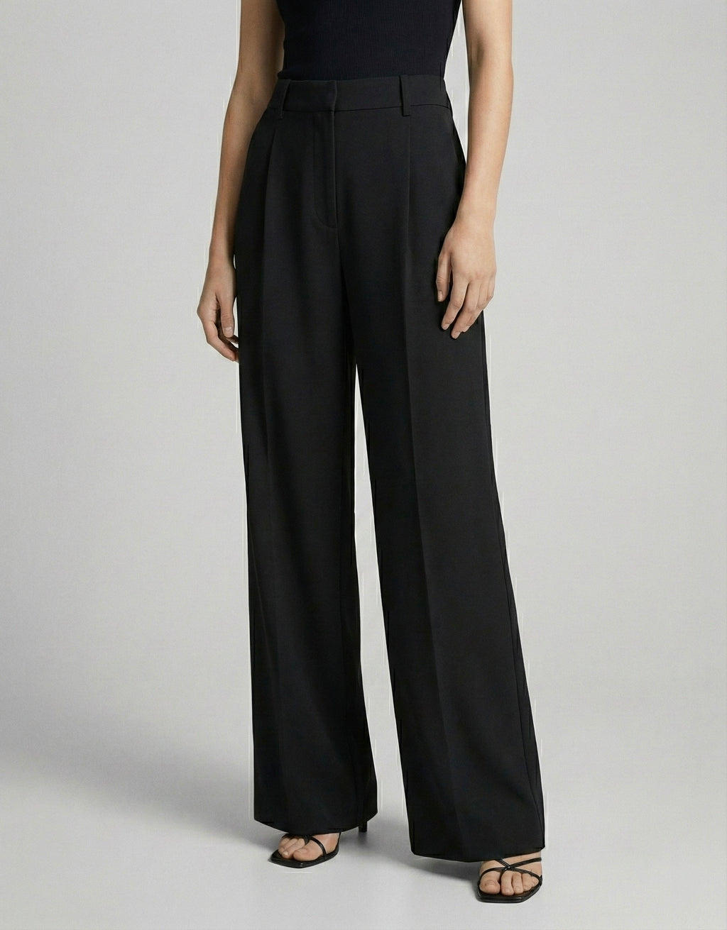 PANTALON LARGE AVEC PINCES