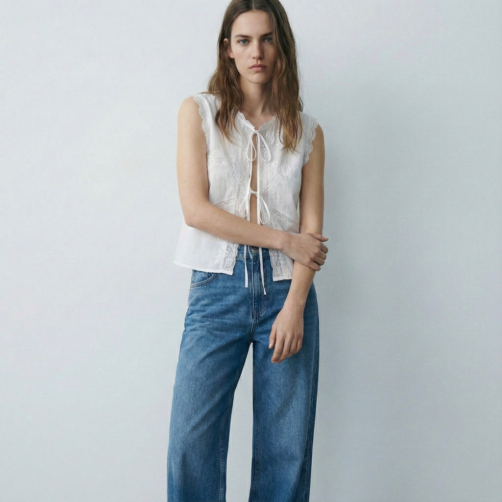 GILET EN BRODERIE ANGLAISE