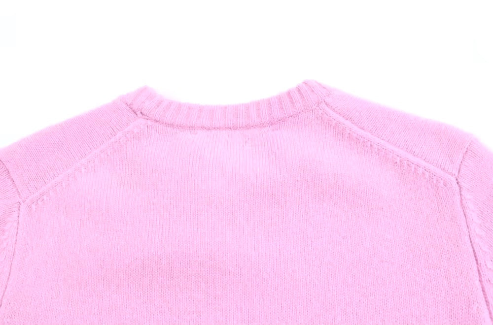 Knitted sweater • Women