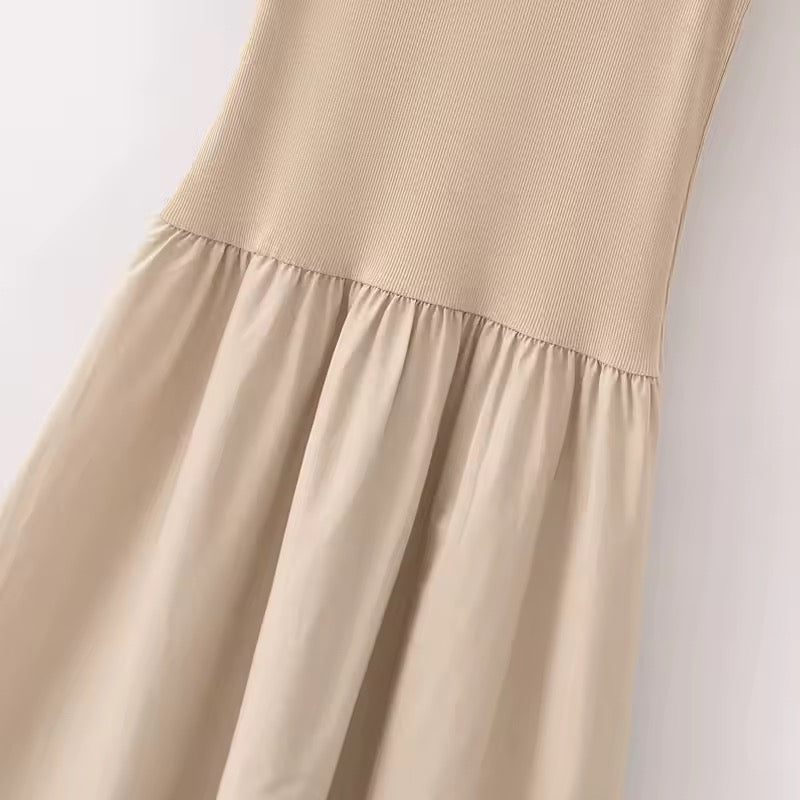 ROBE MI-LONGUE À TAILLE ÉLASTIQUÉE