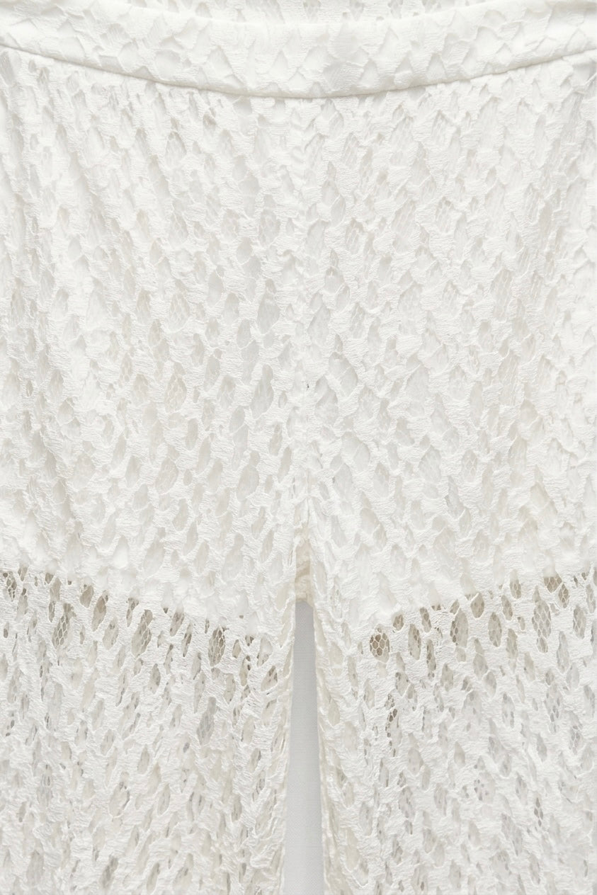 PANTALON LARGE EN DENTELLE