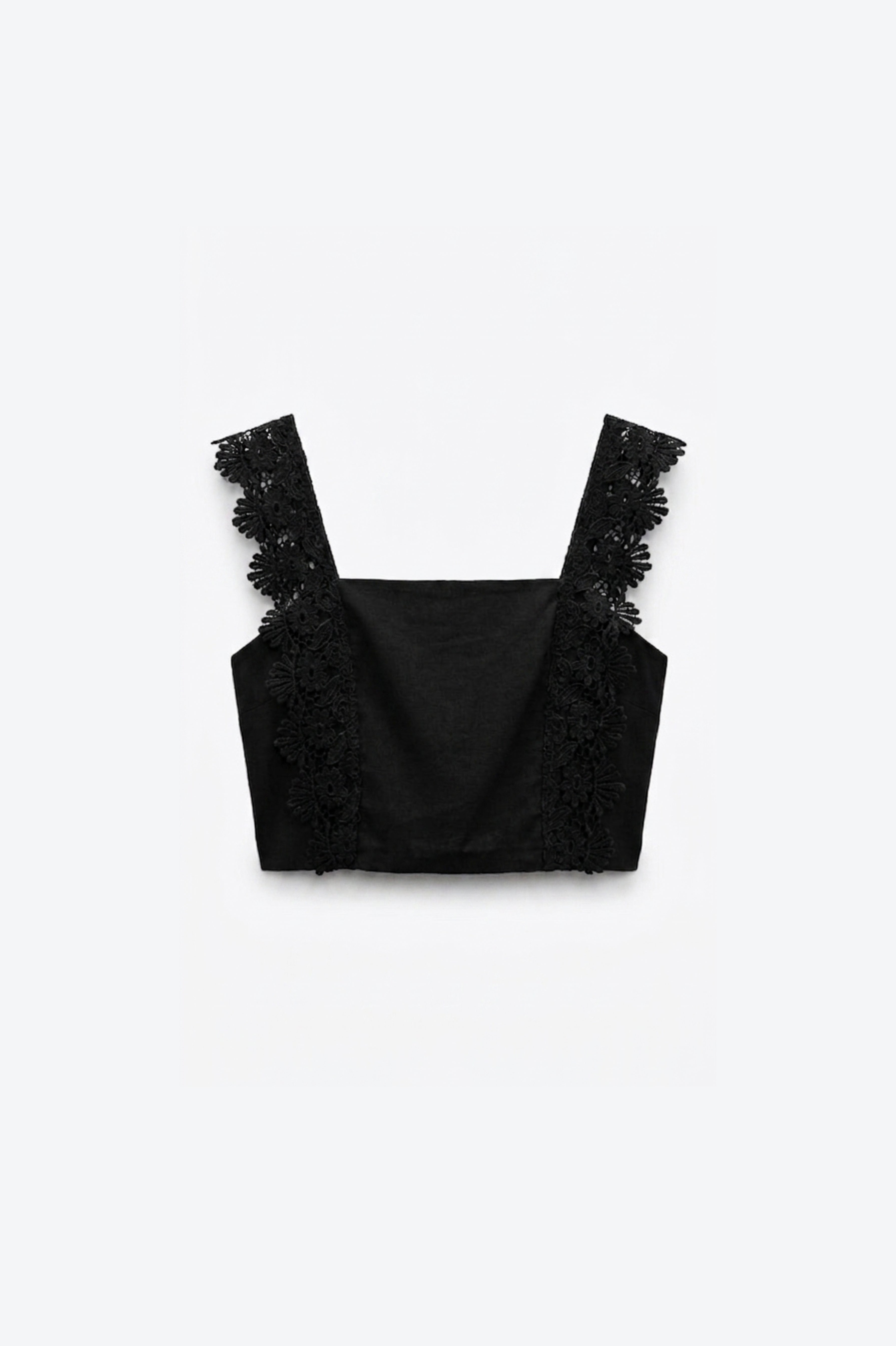 TOP AVEC BRODERIES DENTELLE
