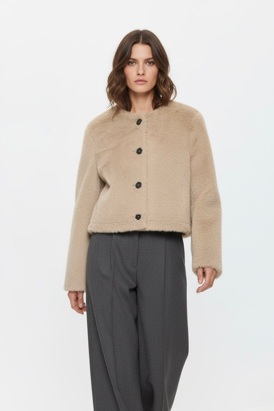 VESTE COURTE EFFET FOURRURE