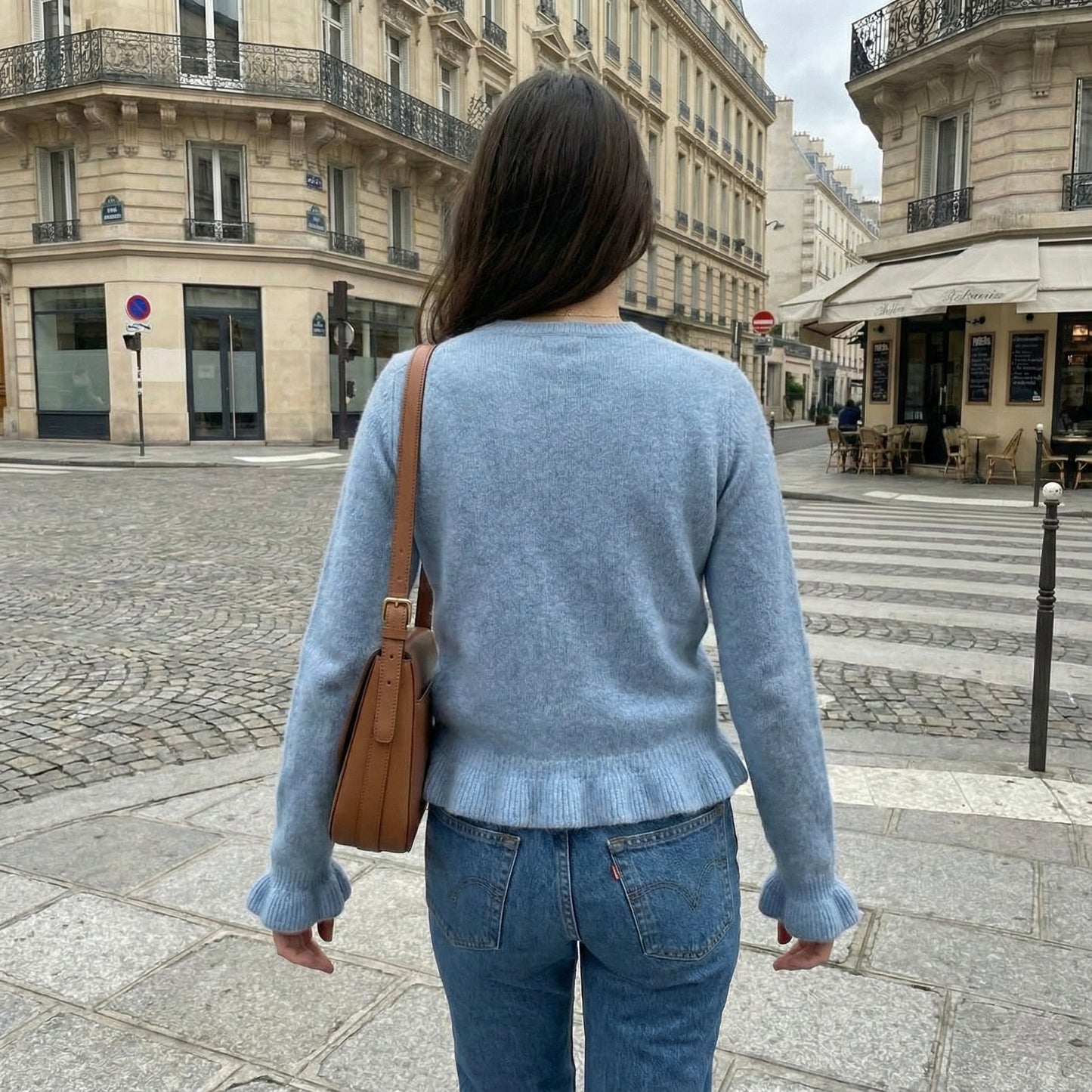 CARDIGAN COURT MAILLE LÉGÈRE À BOUTONS