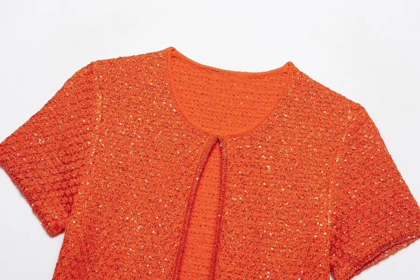 TOP EN MAILLE À SEQUINS