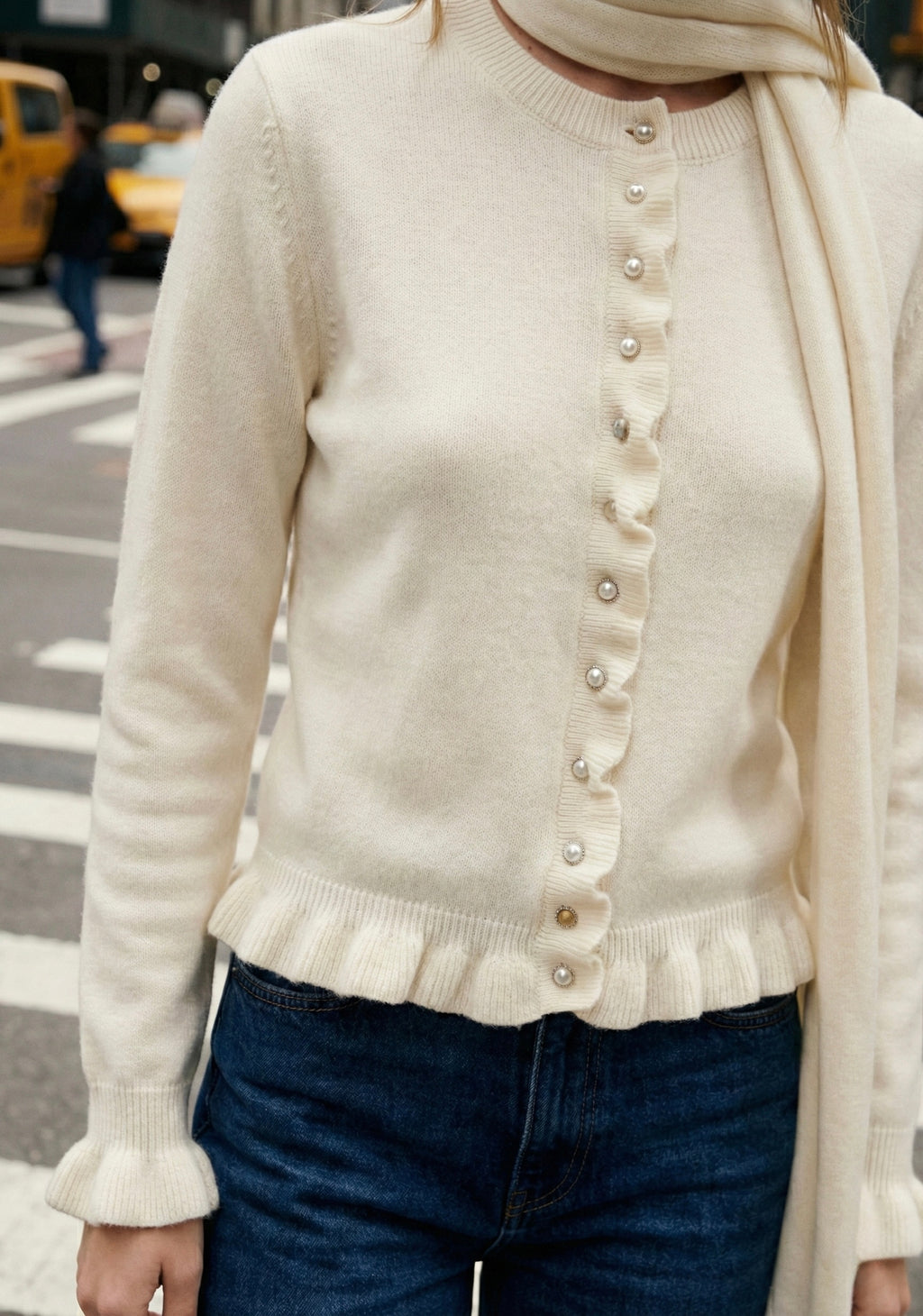 CARDIGAN MAILLE DOUCE À BOUTONS DISCRETS