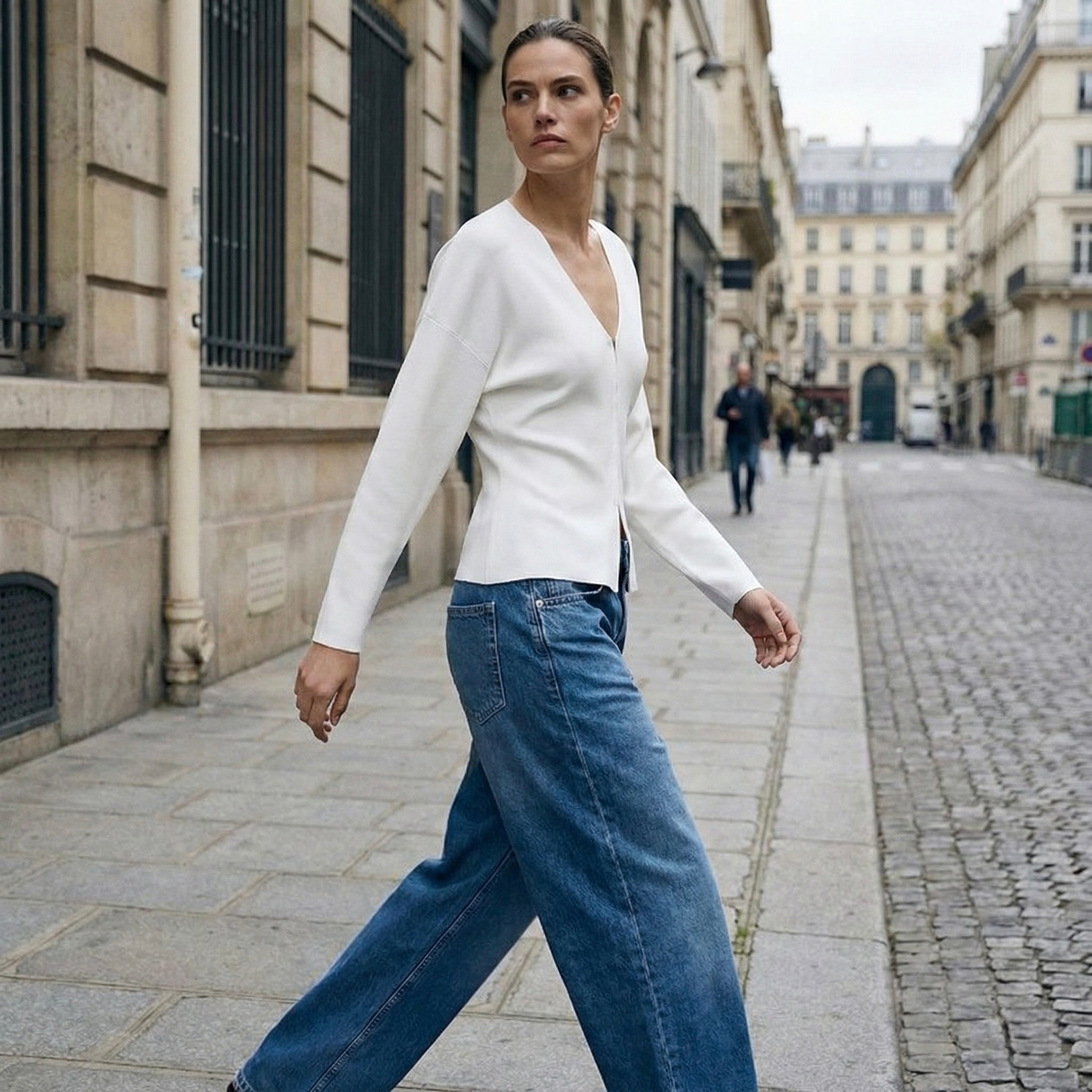 CARDIGAN COL V À FERMETURE DISCRÈTE