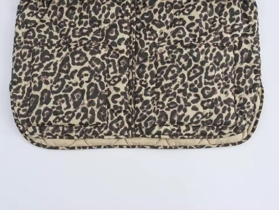 Giacca con stampa leopardata • Donna 