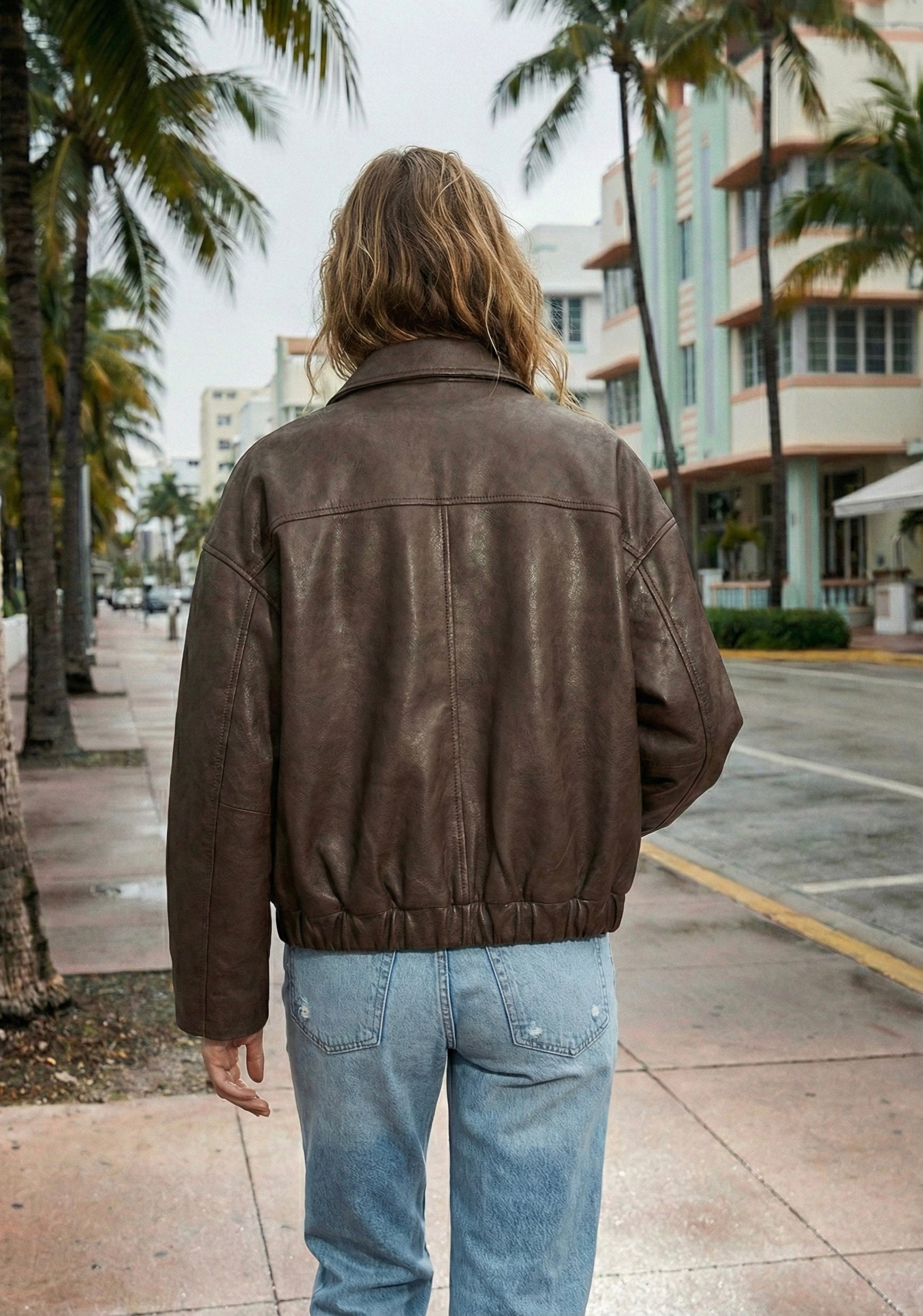 BLOUSON STRUCTURÉ AVEC CEINTURE