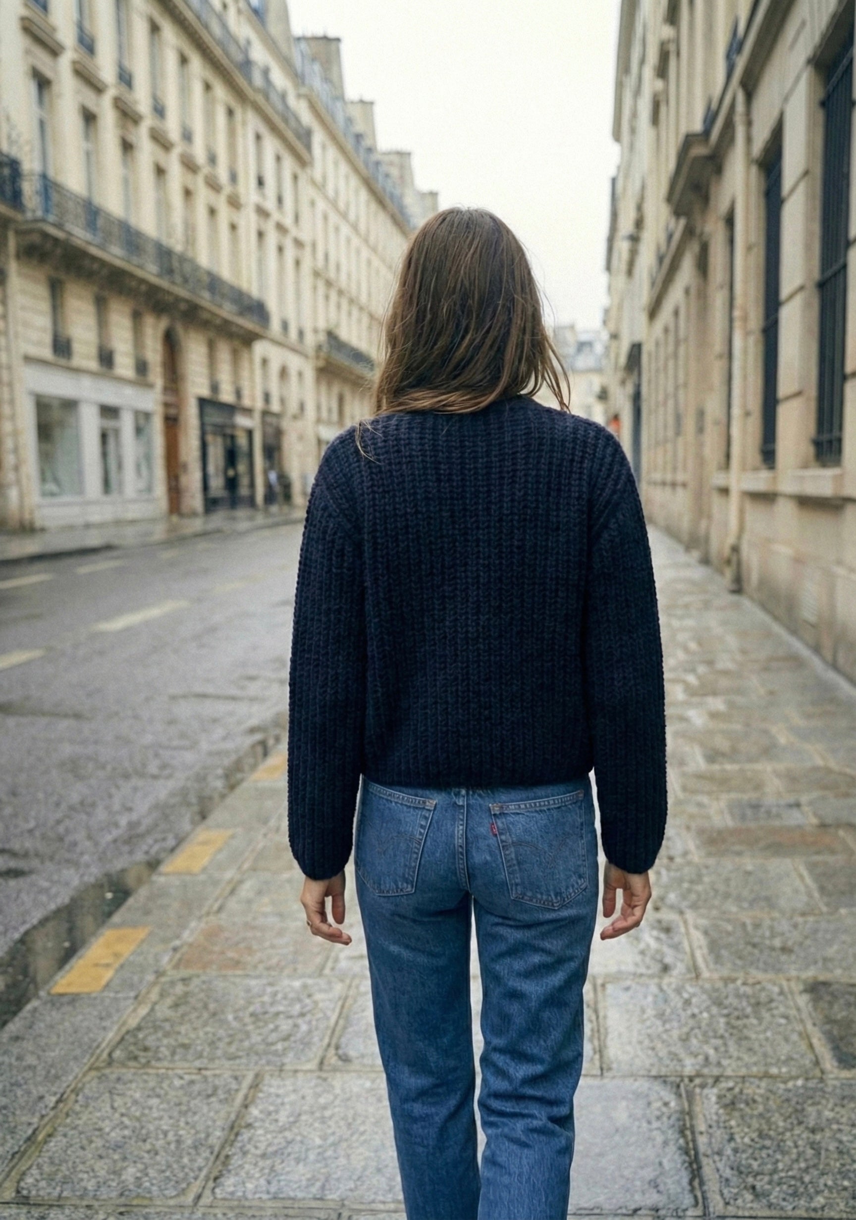 CARDIGAN STRUCTURÉ À BOUTONS DORÉS