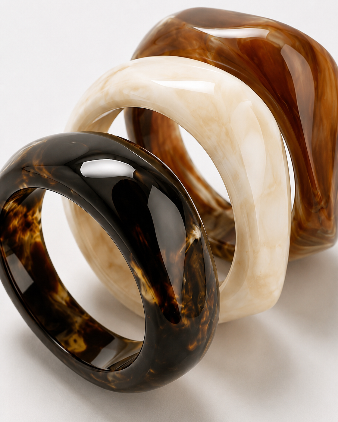 LOT DE TROIS BRACELETS JONCS