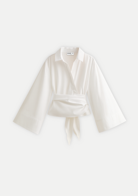 CHEMISE STRUCTURÉE À CEINTURE NOUÉE