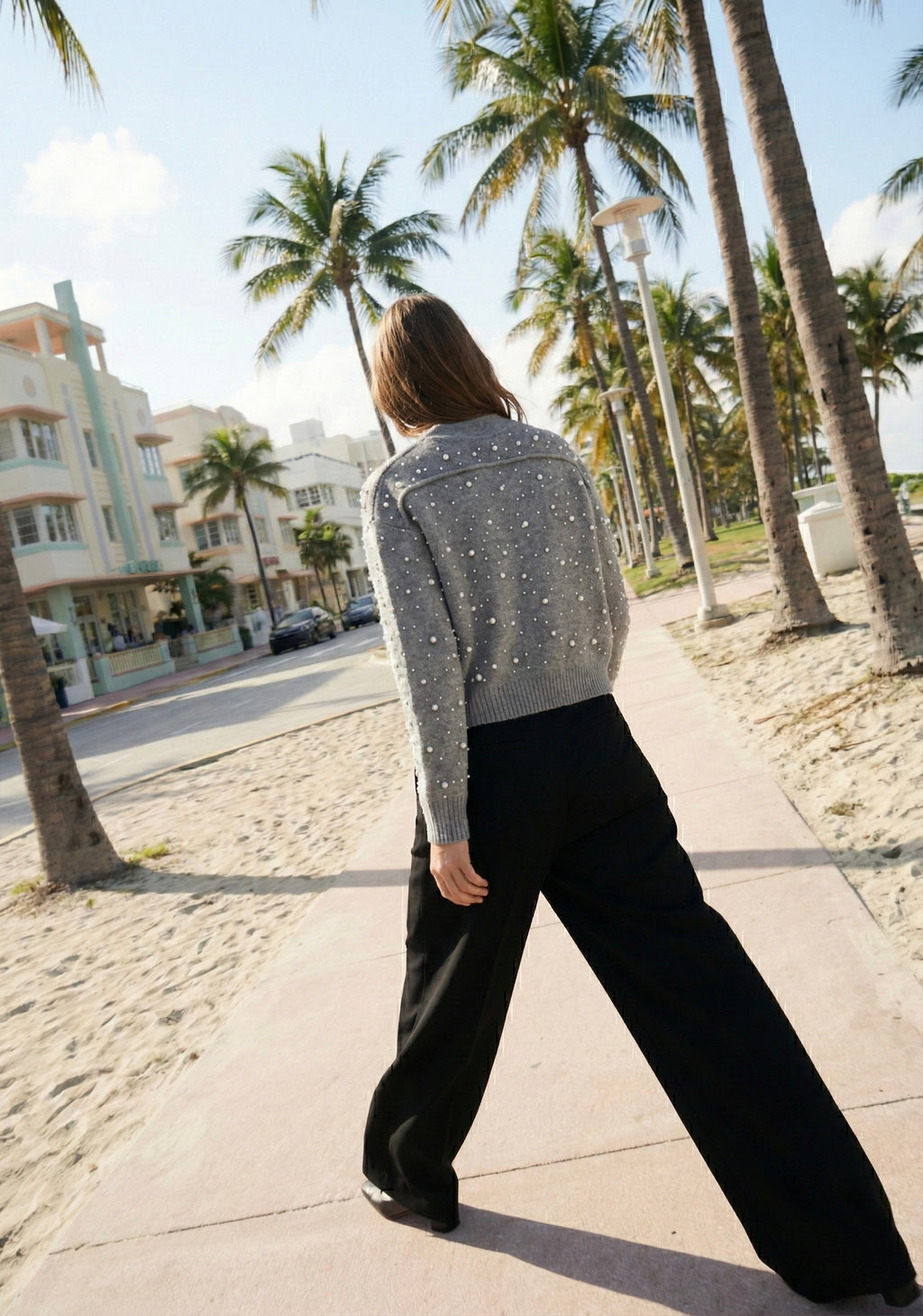 CARDIGAN PERLÉ À FERMETURE ZIPPÉE