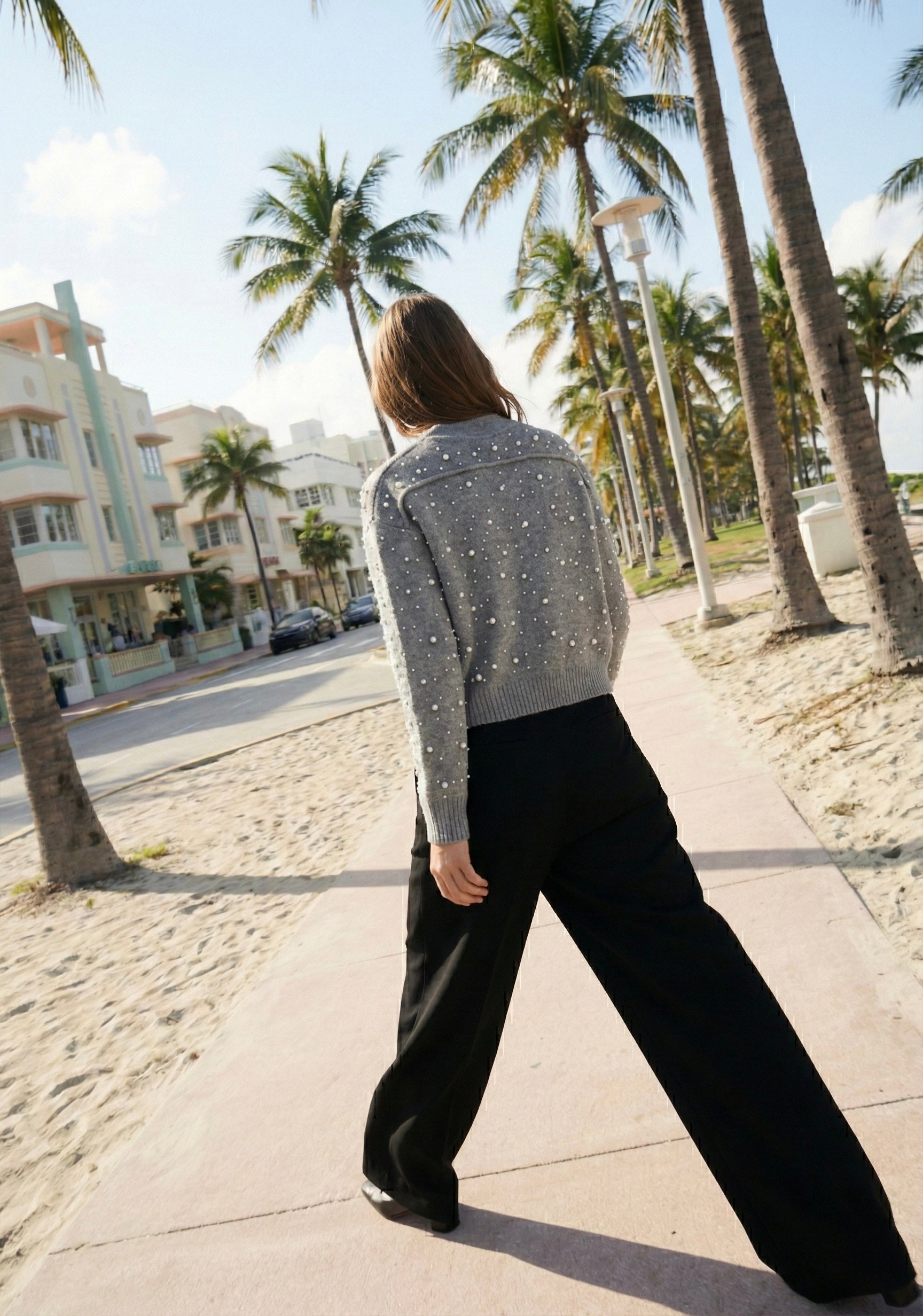 CARDIGAN PERLÉ À FERMETURE ZIPPÉE