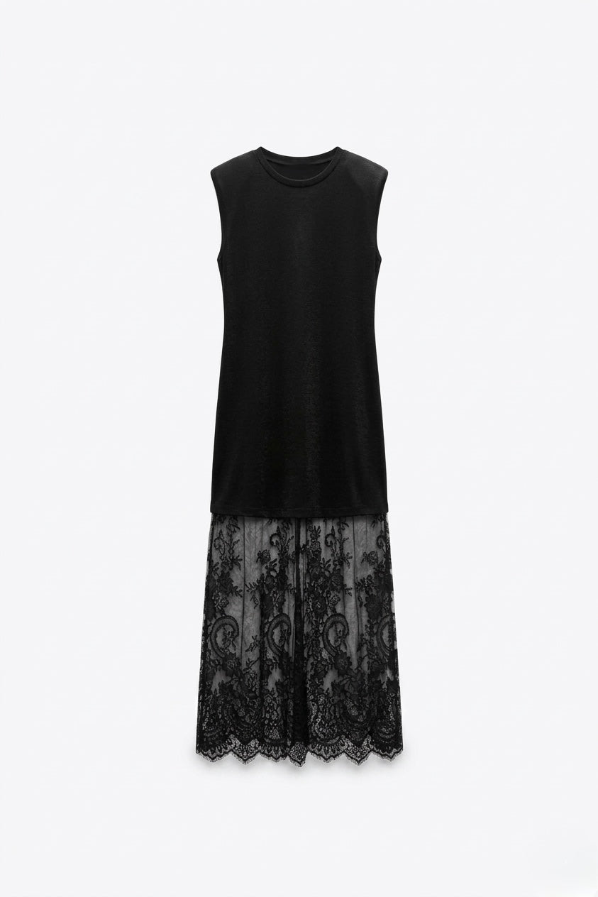 ROBE COMBINÉE À FINITION DENTELLE