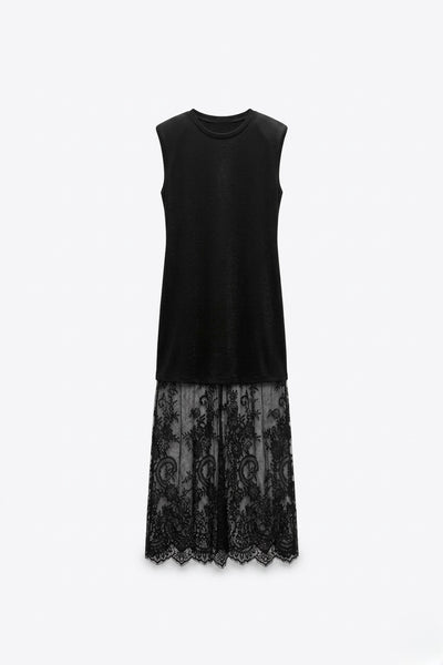 ROBE COMBINÉE À FINITION DENTELLE
