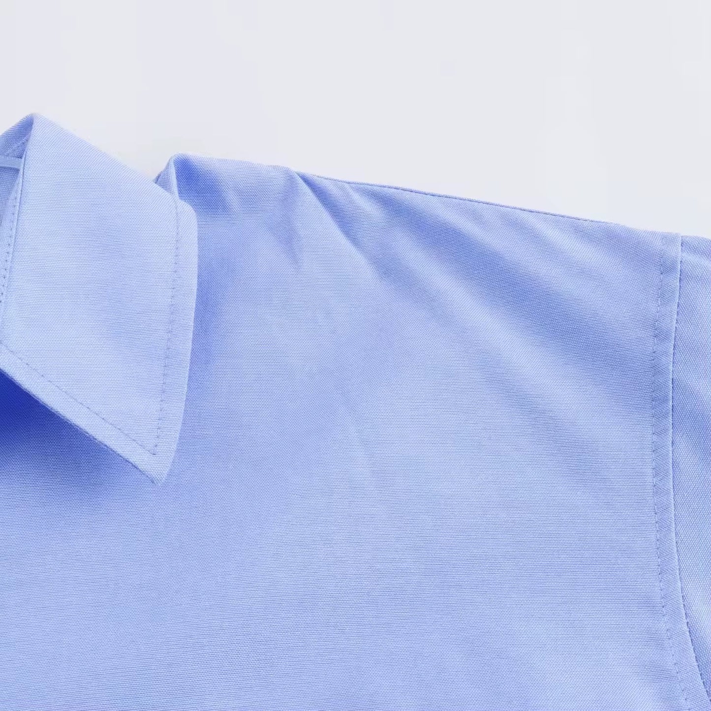 CHEMISE DROITE ÉLÉGANTE