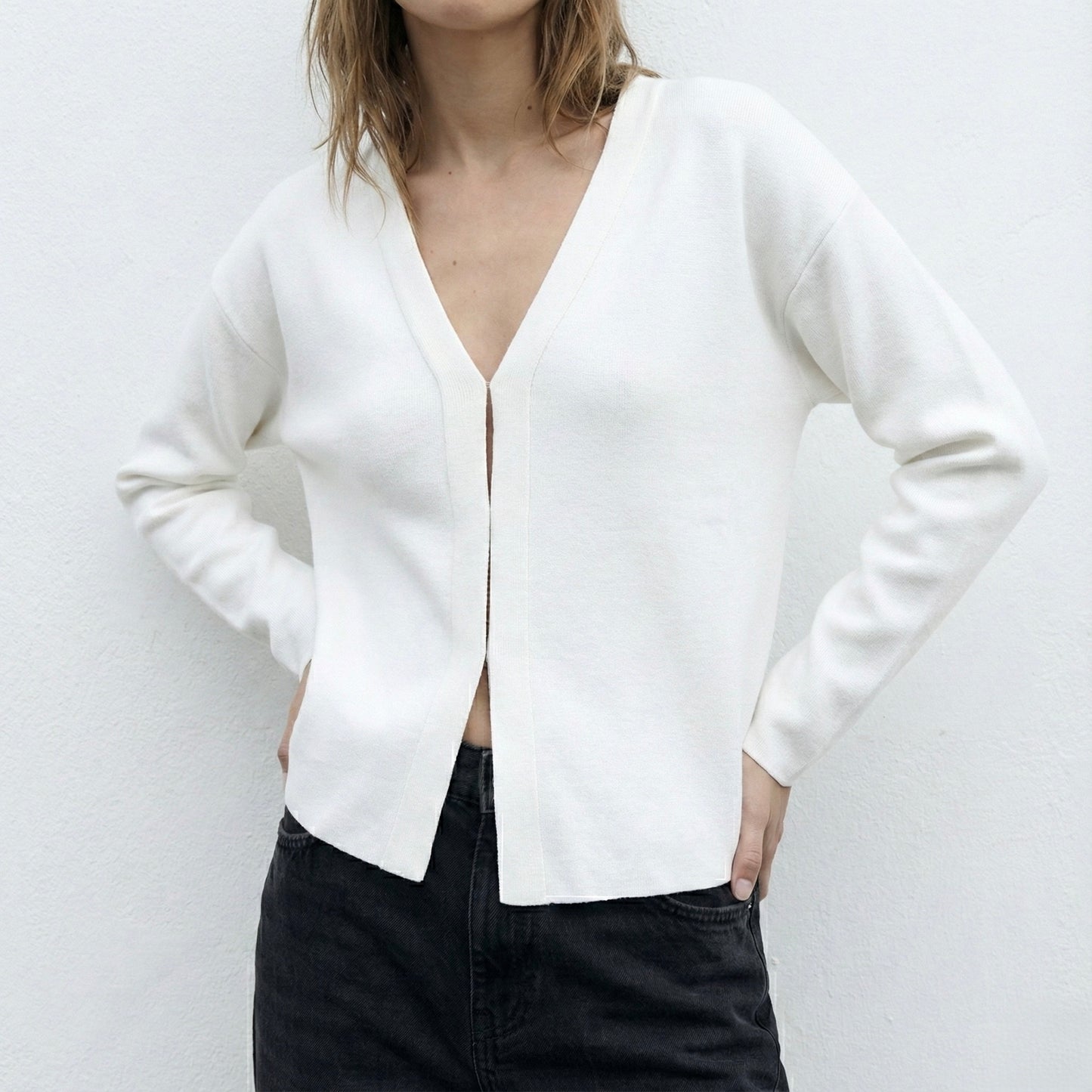 CARDIGAN TRICOTÉ COL V PROFOND