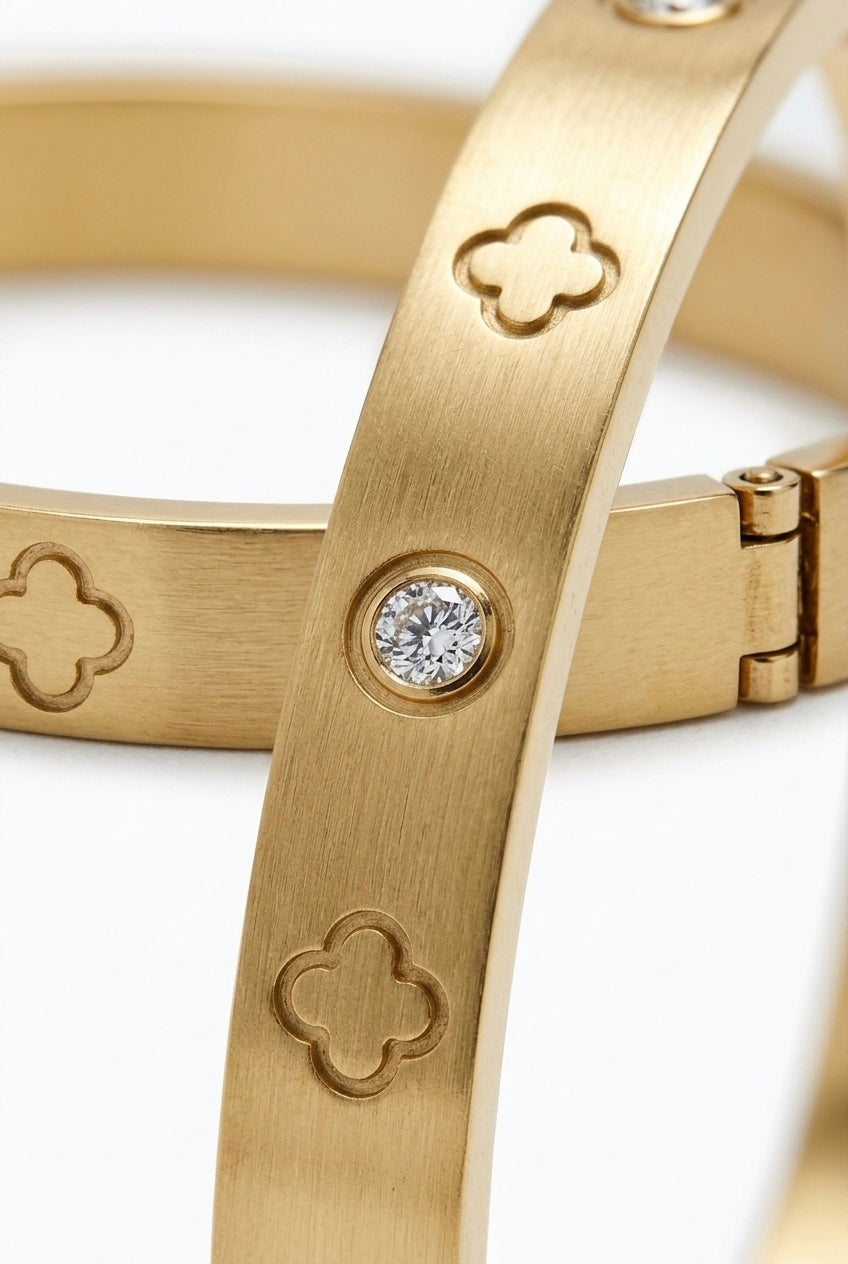 BRACELET JONC TRÈFLES ET CRISTAUX