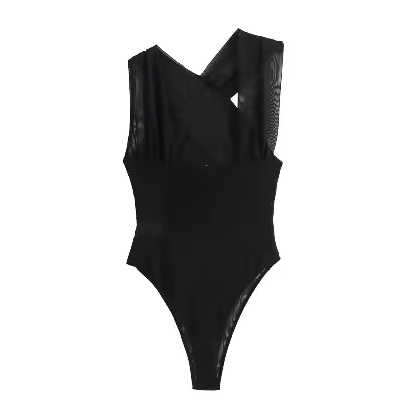 BODY ÉPAULE DÉNUDÉE