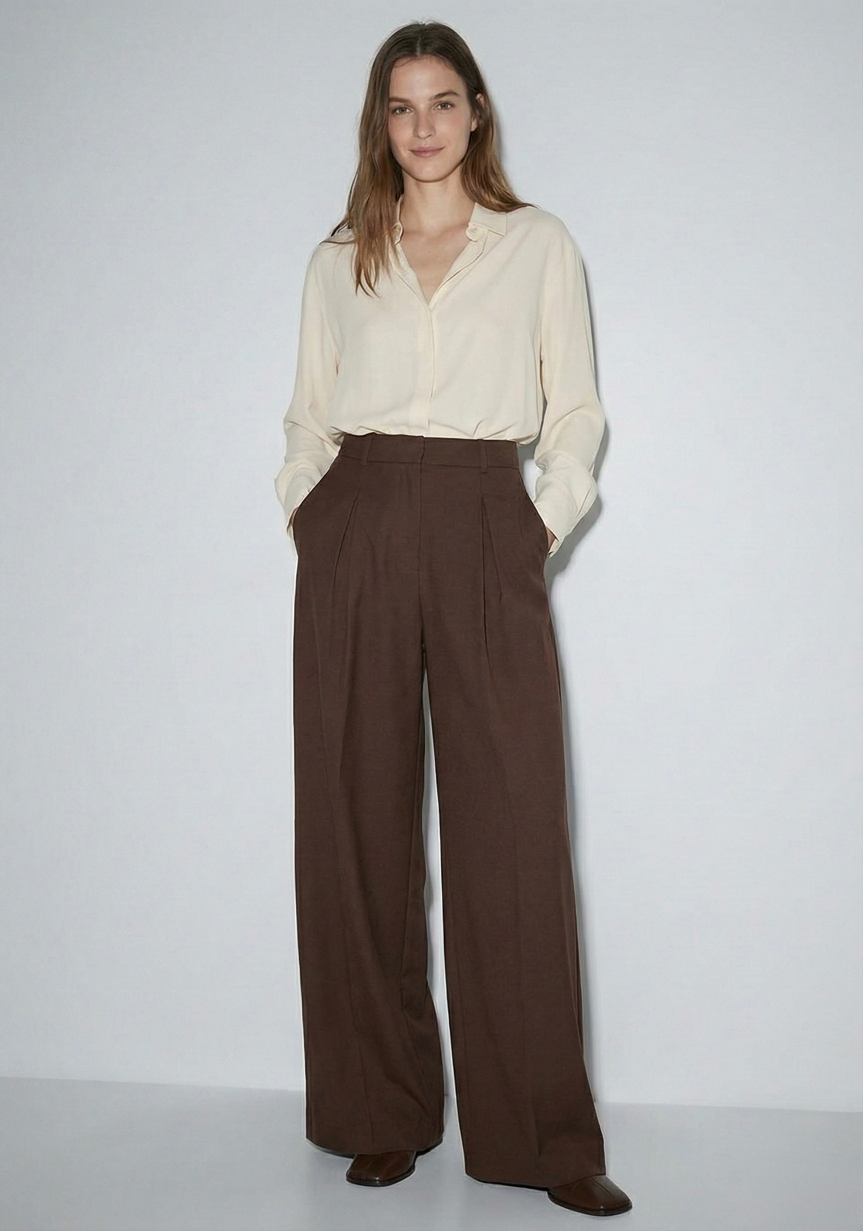 PANTALON FLUIDE À COUPE ÉVASÉE