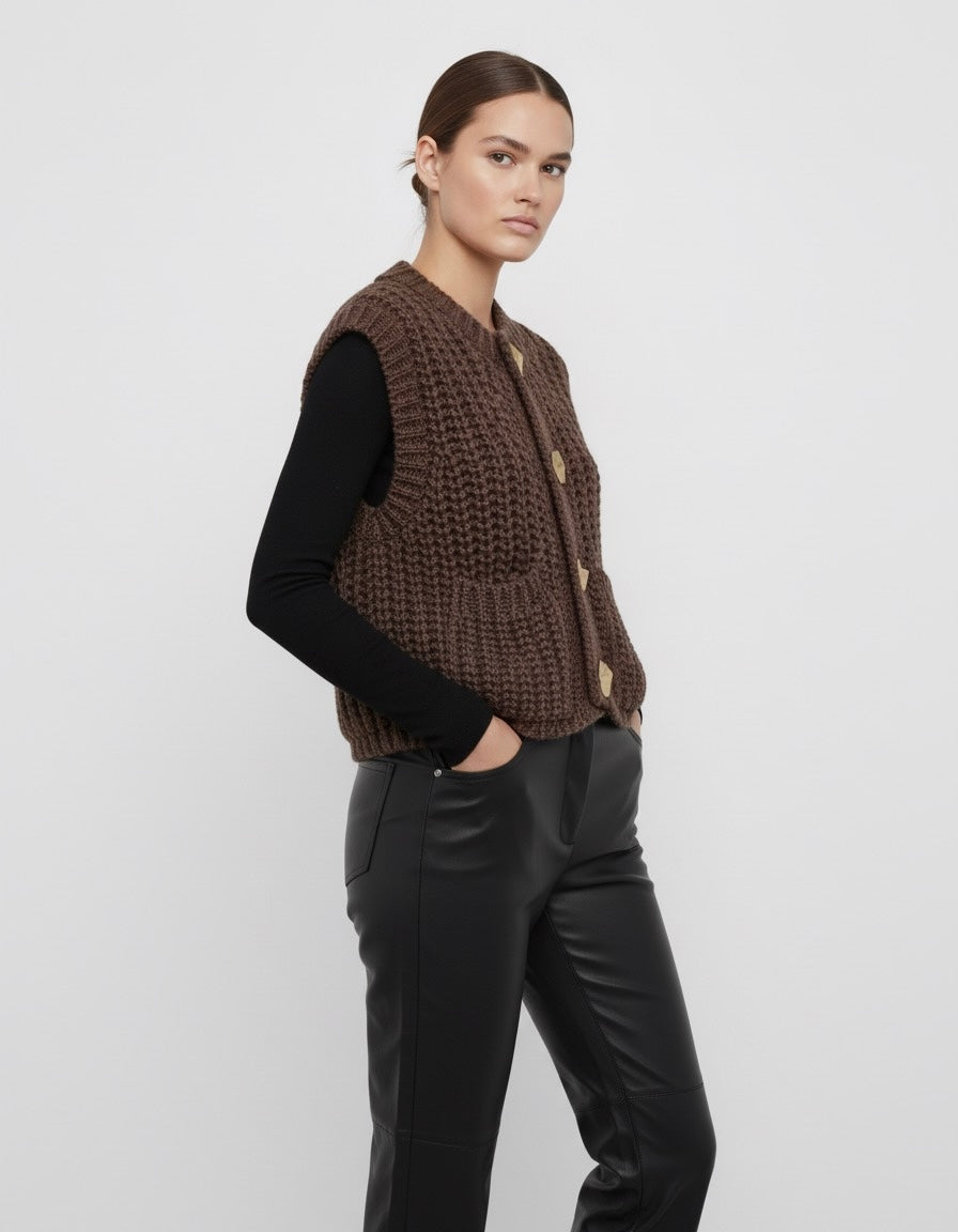 CARDIGAN EN TRICOT SANS MANCHES