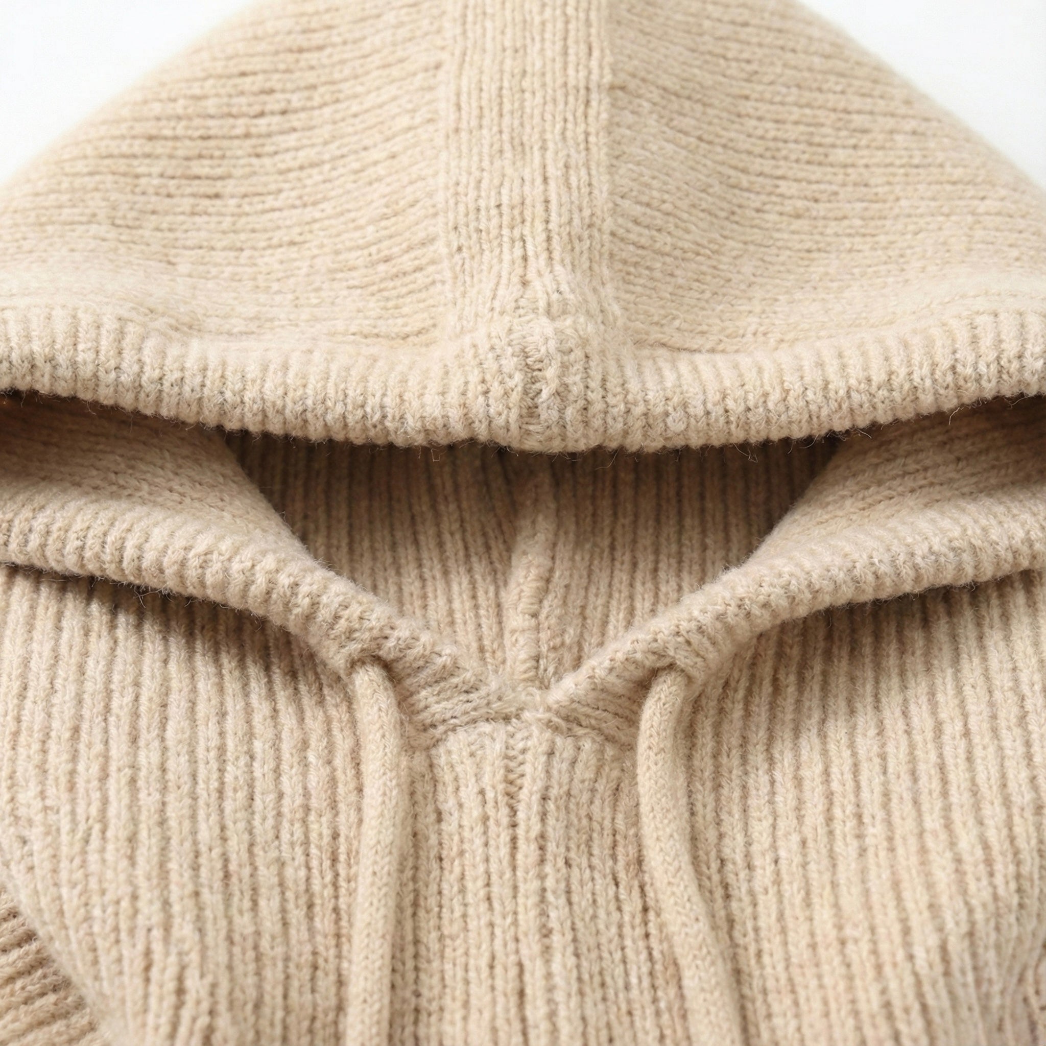 CAGOULE AVEC LIEN COULISSÉ