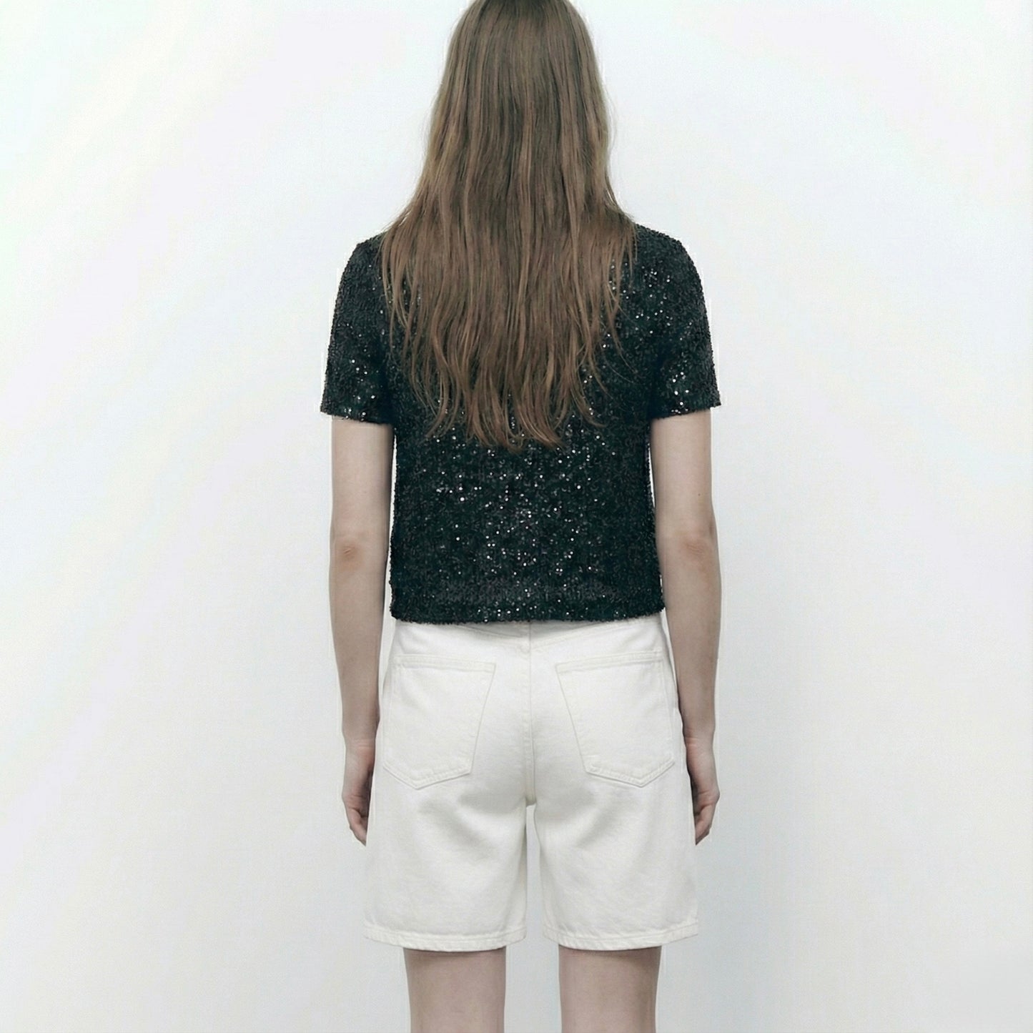 TOP EN MAILLE À SEQUINS