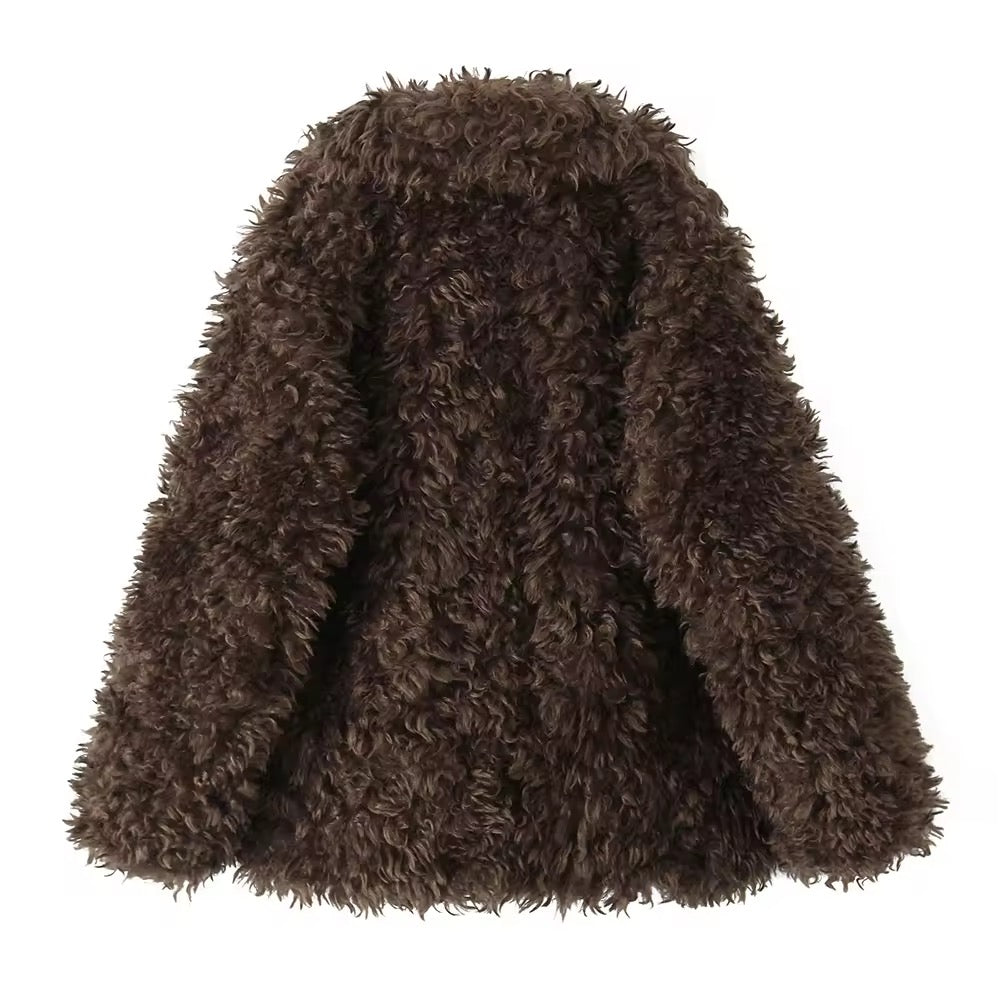 VESTE EFFET FOURRURE BOUCLÉE