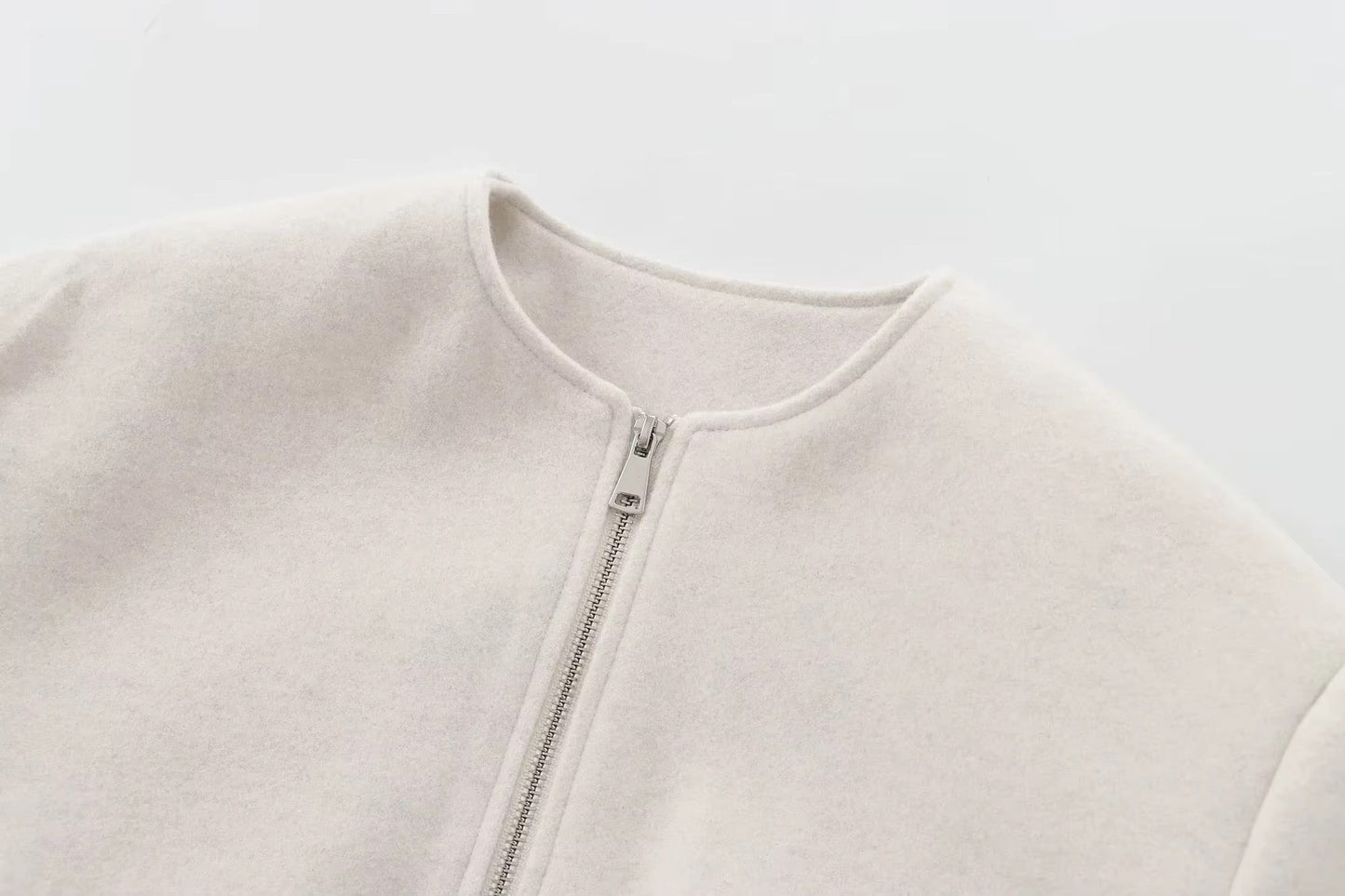 BLOUSON BOMBER ÉLASTIQUÉ EN BAS