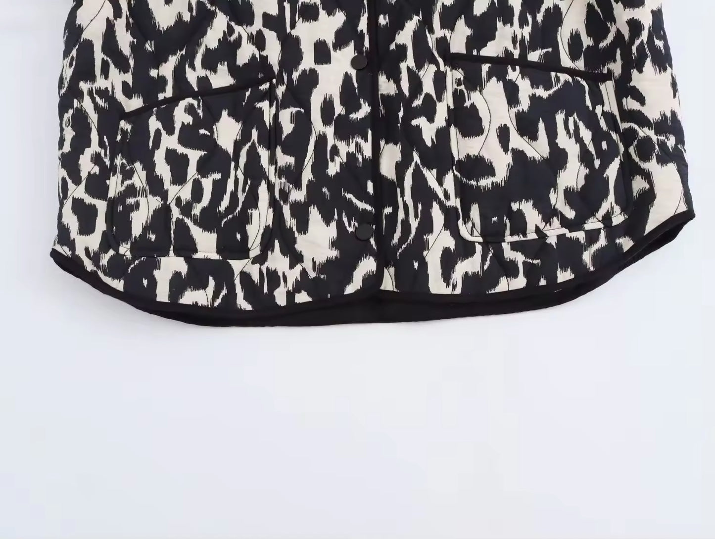 Animal pattern jacket • Women 