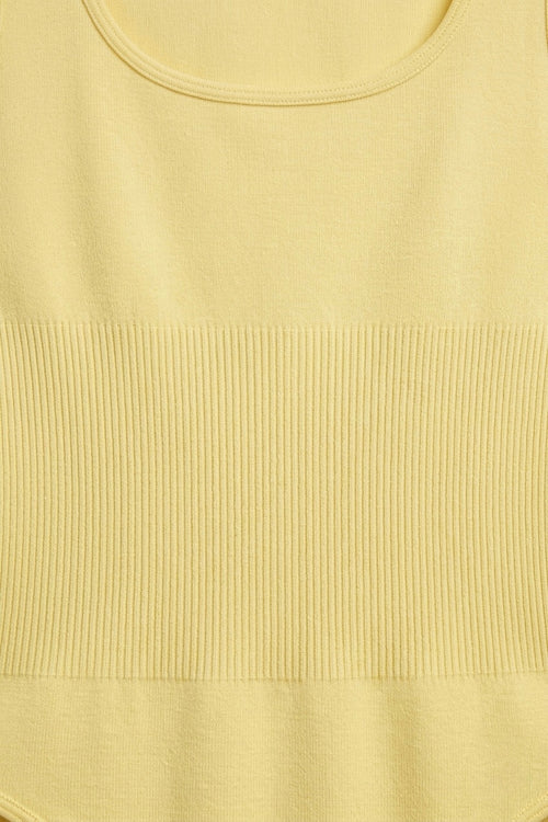 BODY JAUNE À CÔTES