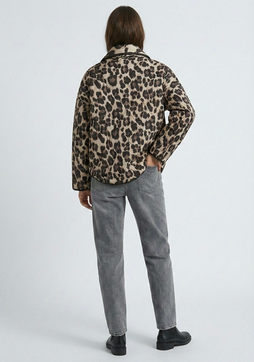 VESTE COURTE MOTIF LÉOPARD STRUCTURÉE