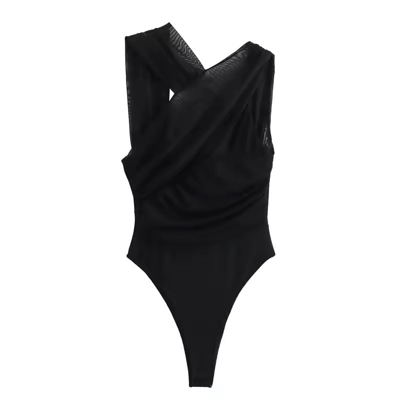 BODY ÉPAULE DÉNUDÉE