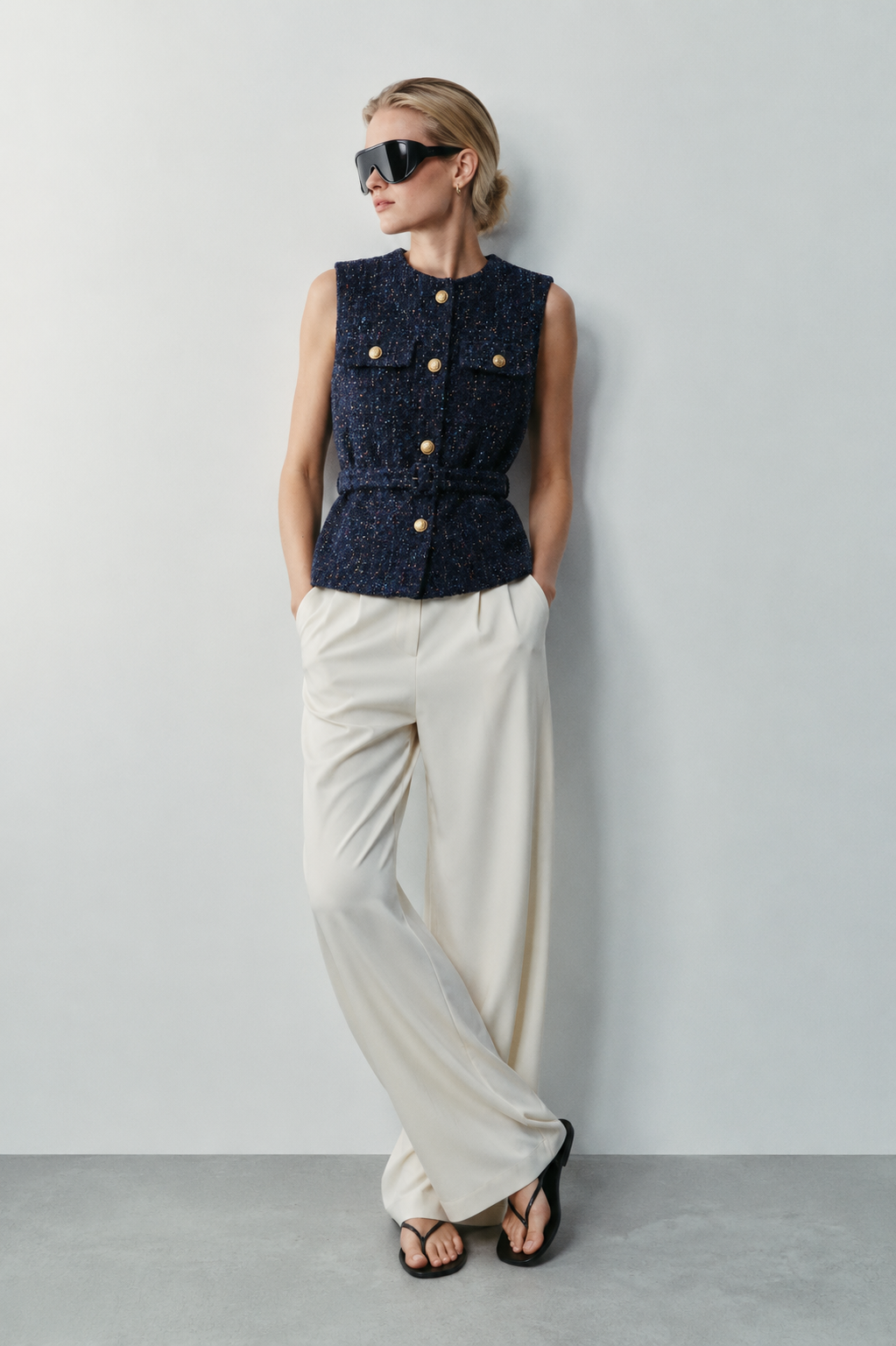GILET STRUCTURÉ EN TWEED À CEINTURE