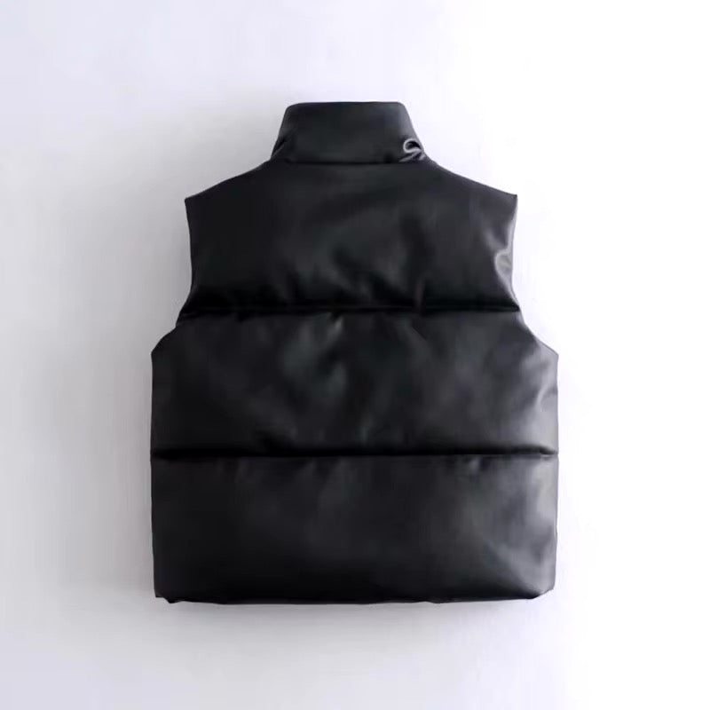 Sleeveless down jacket • Women