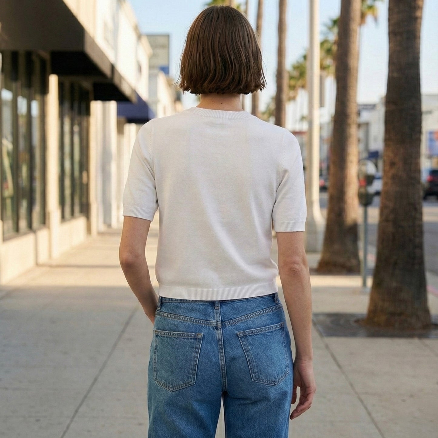 CARDIGAN MAILLE À BOUTONS BIJOUX MANCHES COURTES