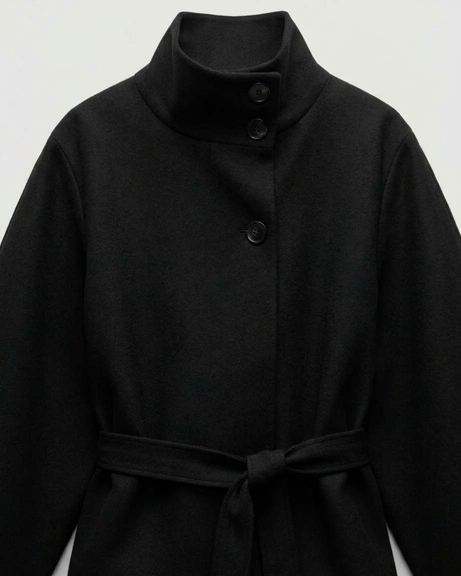 VESTE COURTE EN TISSU FEUTRÉ CEINTURÉE