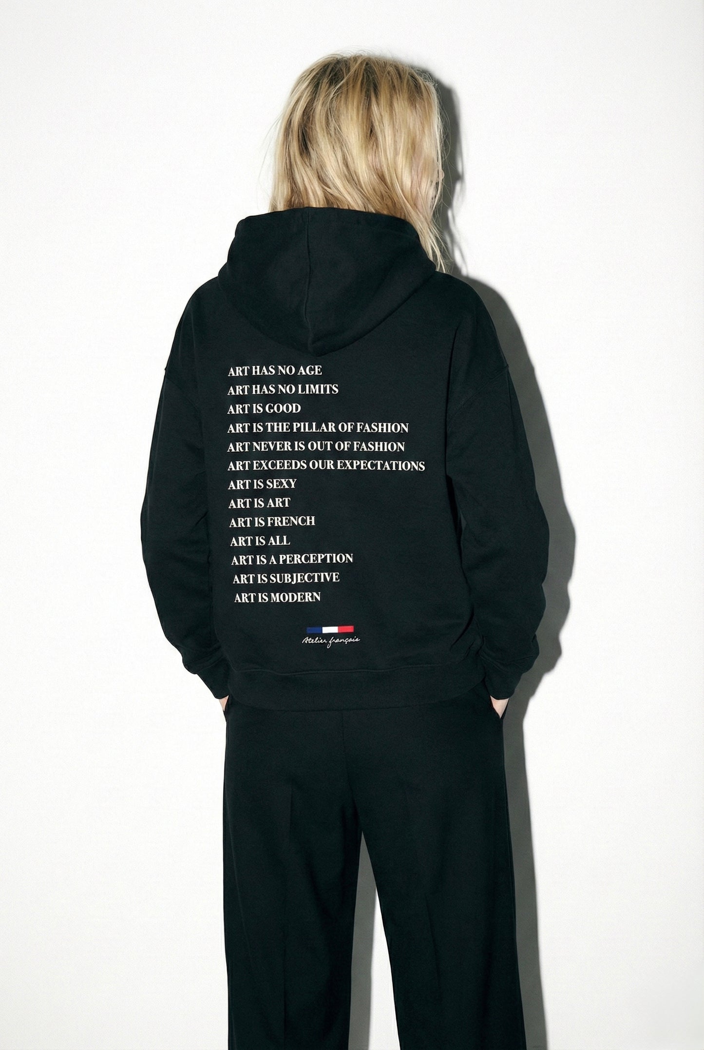 TOP IN MAGLIA CON PAILLETTES