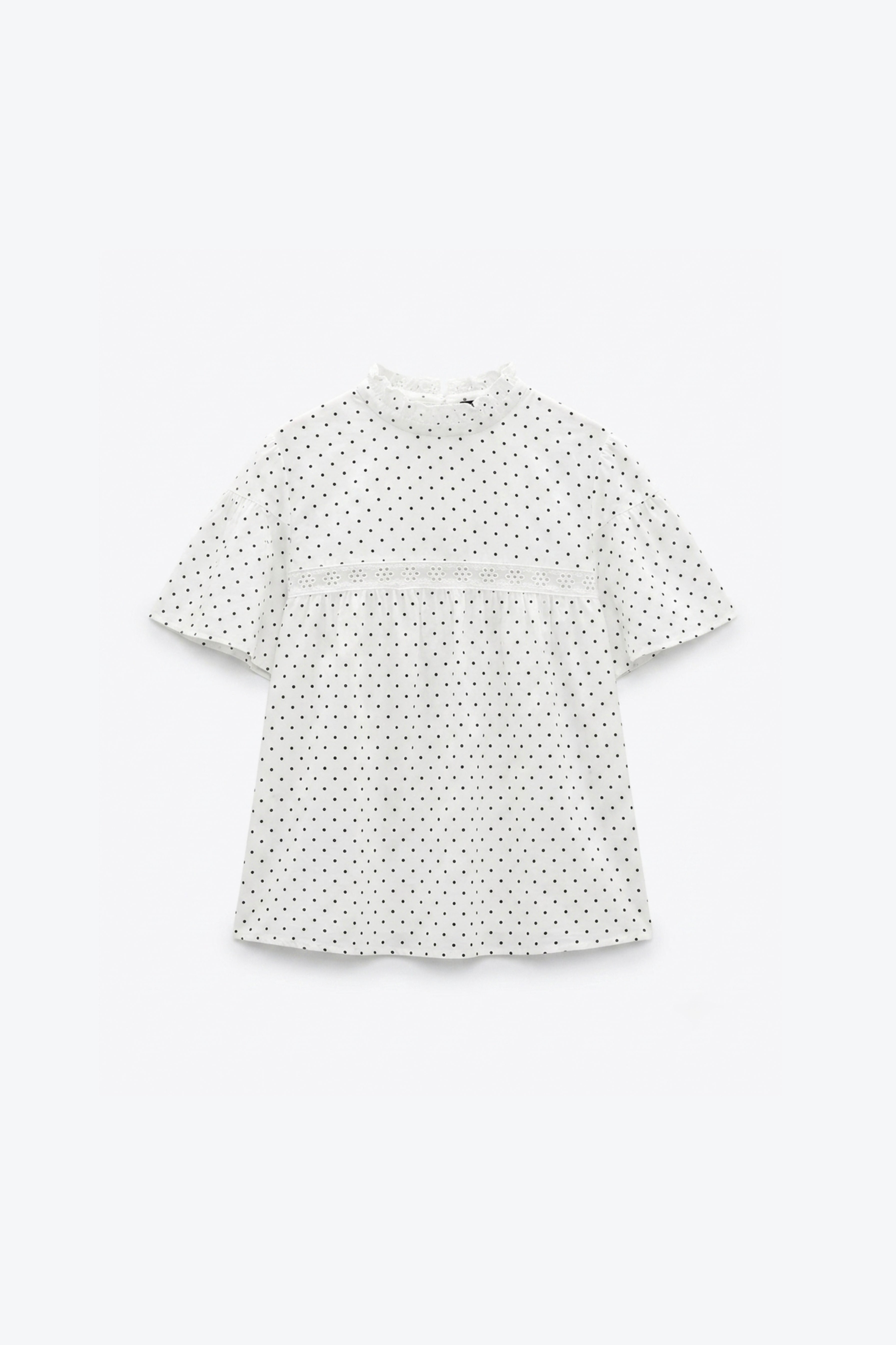 BLOUSE COURTE MANCHES BOUFFANTES