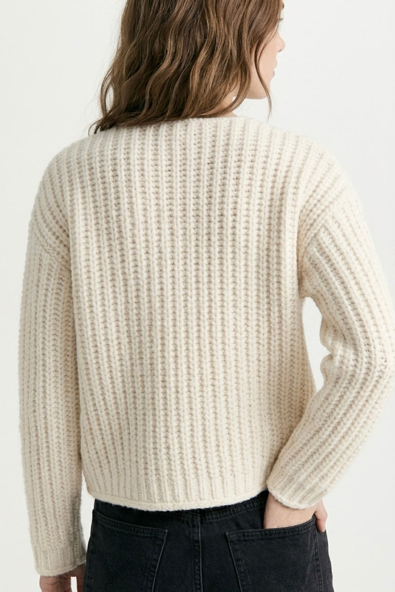 CARDIGAN EN MAILLE BLANCHE